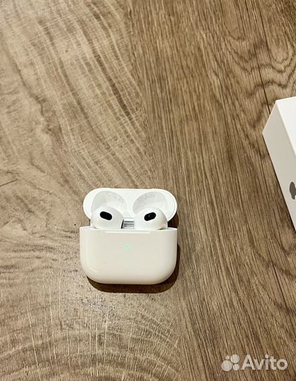 Наушники Apple AirPods (3rd generation)