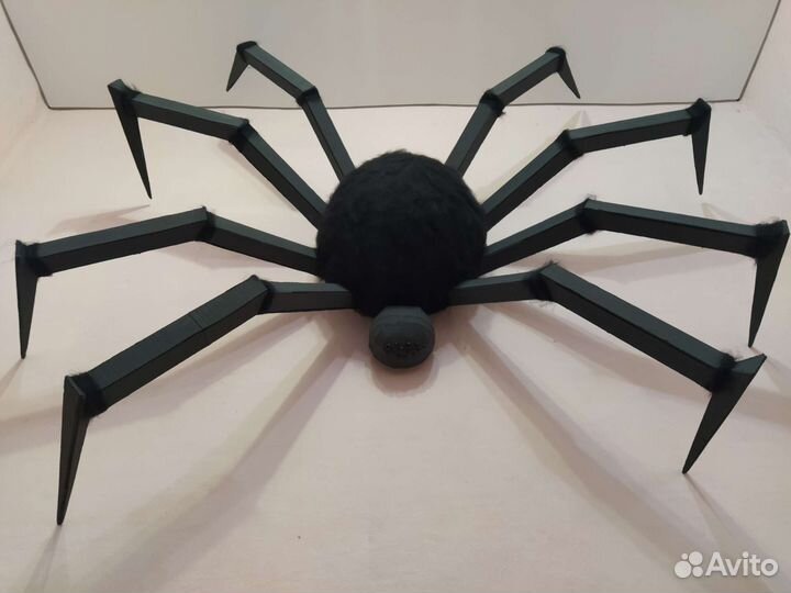 Большой паук Хеллоуин