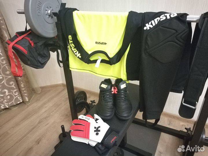 Скамья, стойки, штанга, гантели, блины Torneo