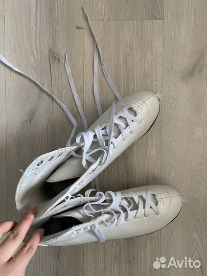 Коньки 42 размер