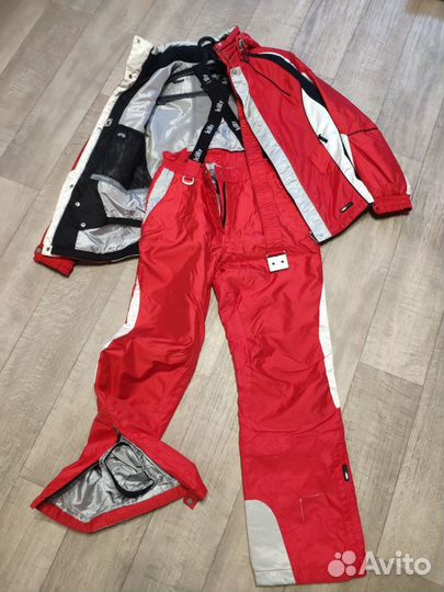 Горнолыжный костюм женский 