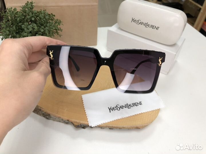 YSL Солнцезащитные очки женские