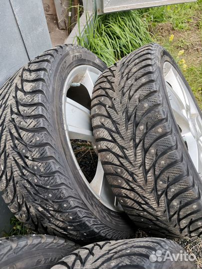 Yokohama Ice Guard Stud IG55 225/45 R18 95T