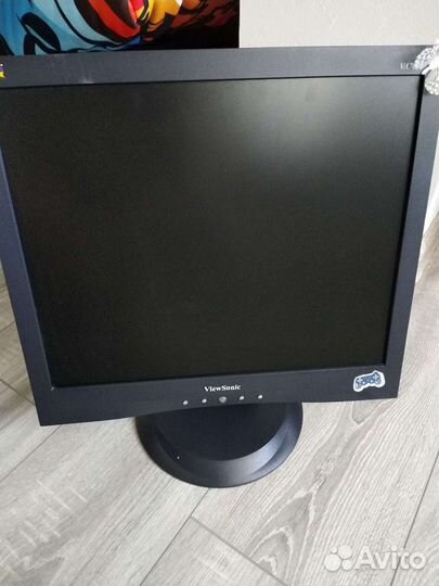 Монитор Viewsonic 24