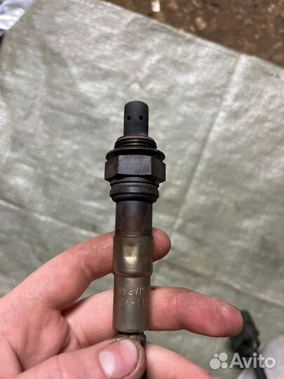 Датчик кислородный VW Passat B5 VR5 AGZ 2.3