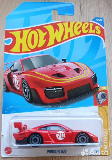 Hot wheels машинки