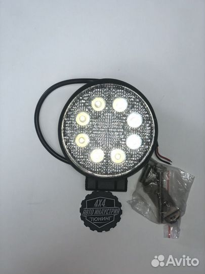 Фара светодиодная 24W 8 диодов по 3W