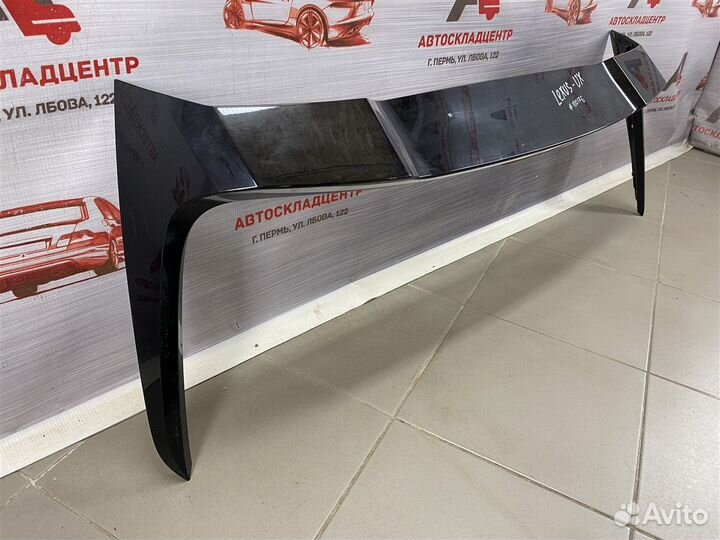 Спойлер антикрыло двери крышки багажника Lexus Ux