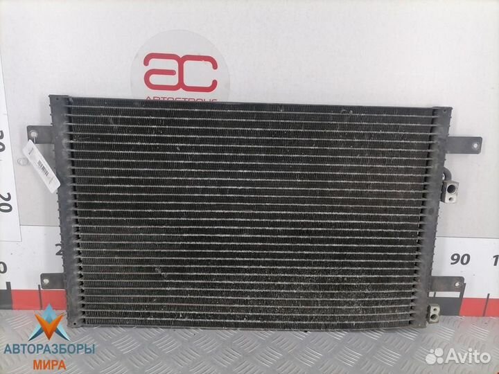 Радиатор кондиционера Volkswagen Sharan 1998