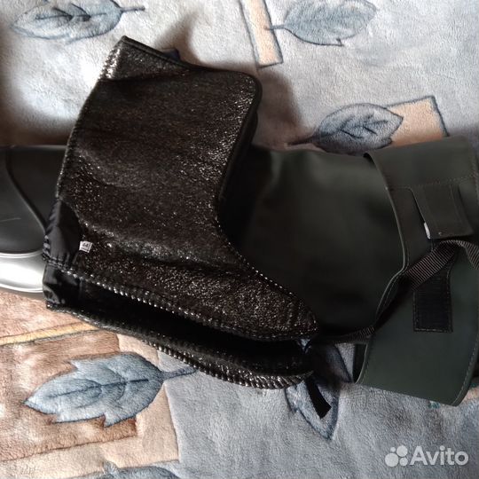 Сапоги болотники