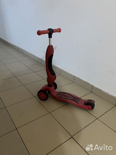Самокат до 4 лет с сидушкой