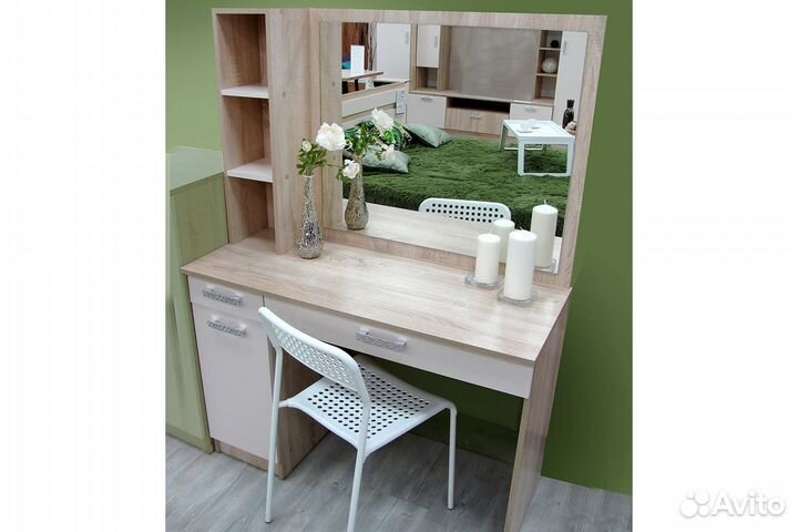 Стол туалетный с зеркалом Салоу