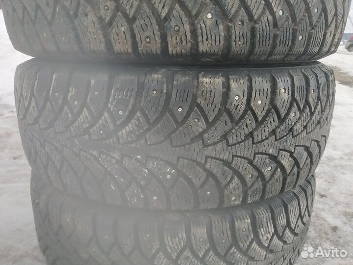 Nokian Tyres Hakkapeliitta 4 195/65 R15 91T