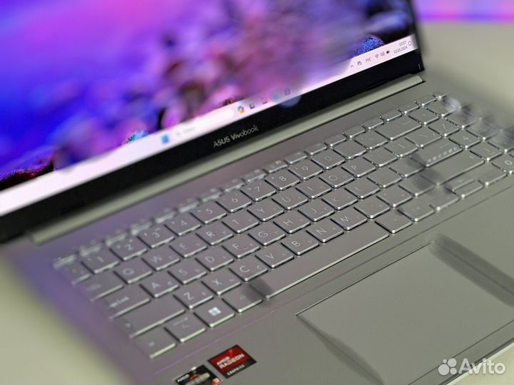 Новый ноутбук Asus Ryzen 3 7320U 8/256 oled