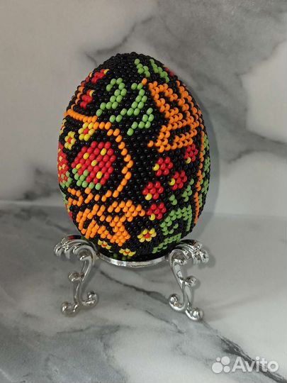 Яйцо пасхальное гжель и хохлома