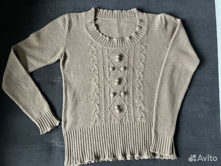Свитер