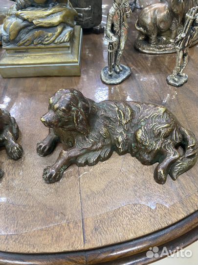 Статуэтки Собаки