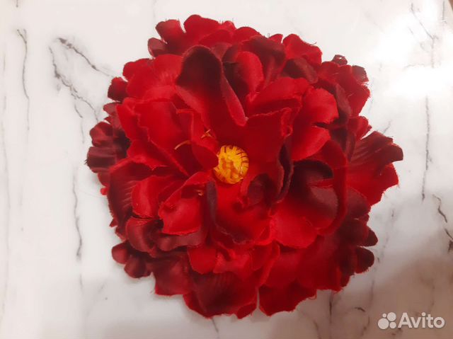 Заколка большая