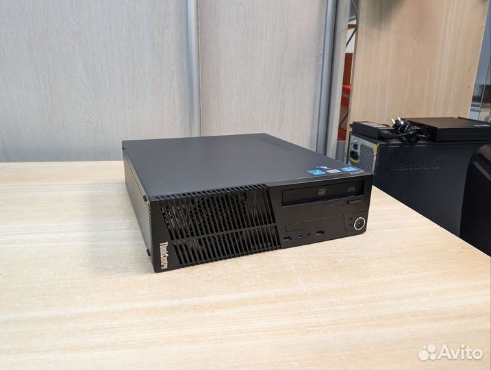 Компактный Lenovo ThinkCentre M71e i3 Ram 8GB