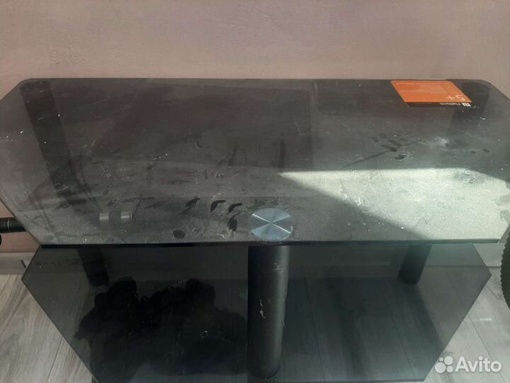 Тумба под тв каленое стекло
