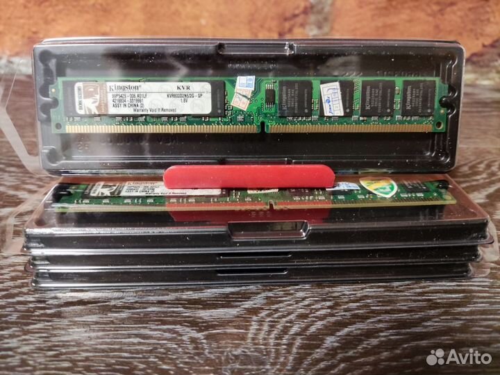 Память ddr2 2gb Kingstone - 2шт