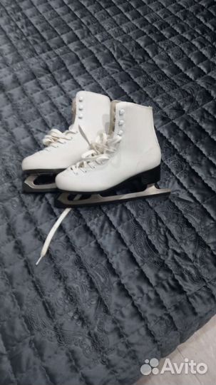 Коньки фигурные