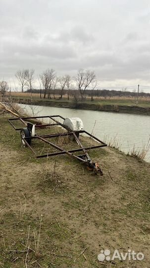 Прицеп под пчел