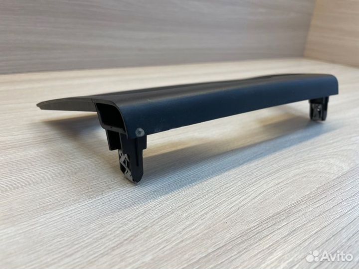 Накладка центральной консоли LADA X-Ray Cross