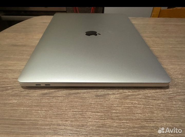 Макбук Apple macbook pro 16 2019 i9 для работы