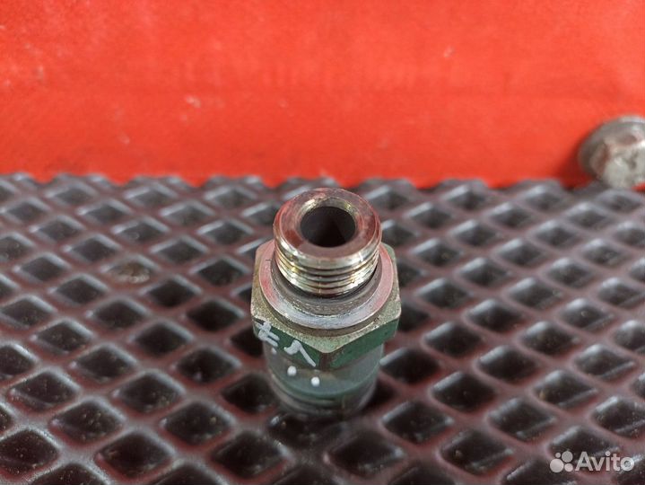 Датчик давления масла