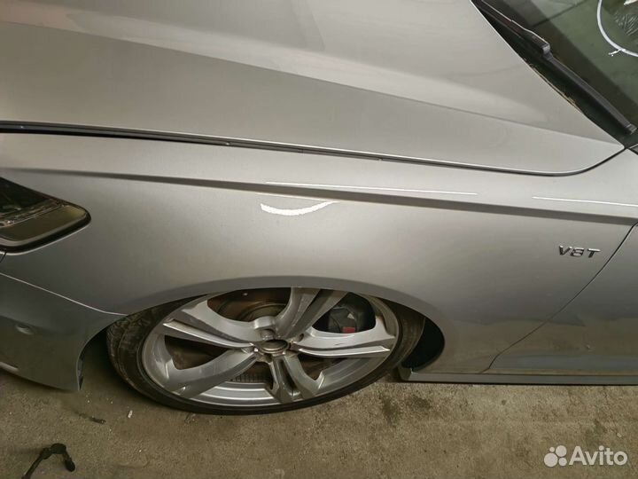 Audi A6 C7 Левое крыло 4G0821101 LX7W