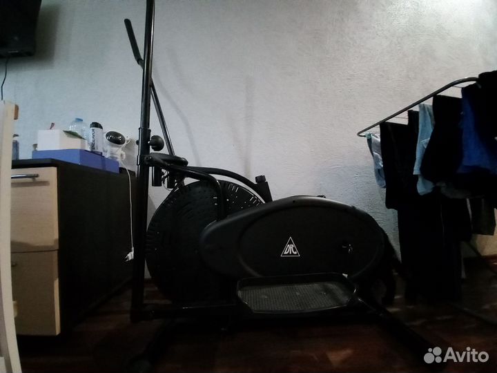 Эллиптический тренажер