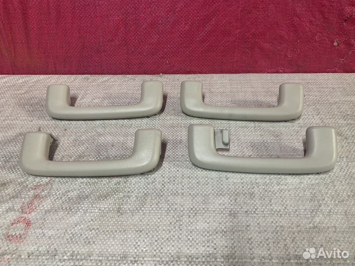 Outlander 3 GF Ручки Потолочные