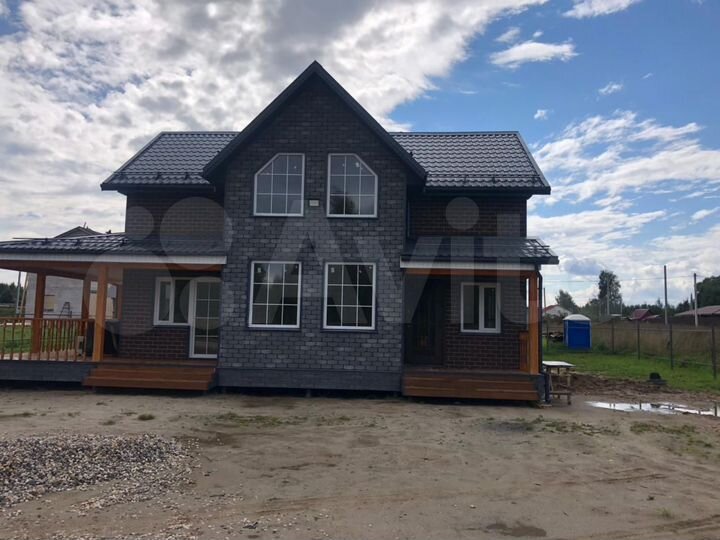 Коттедж 125 м² на участке 10 сот.