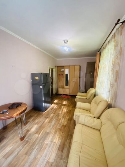 Комната 16,8 м² в 3-к., 1/2 эт.