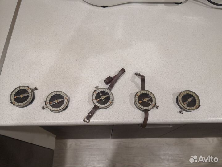 Компас адрианова