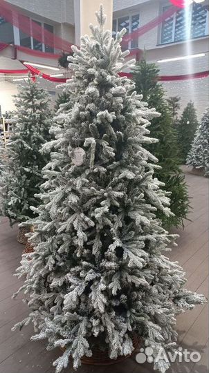 Искусственная елка