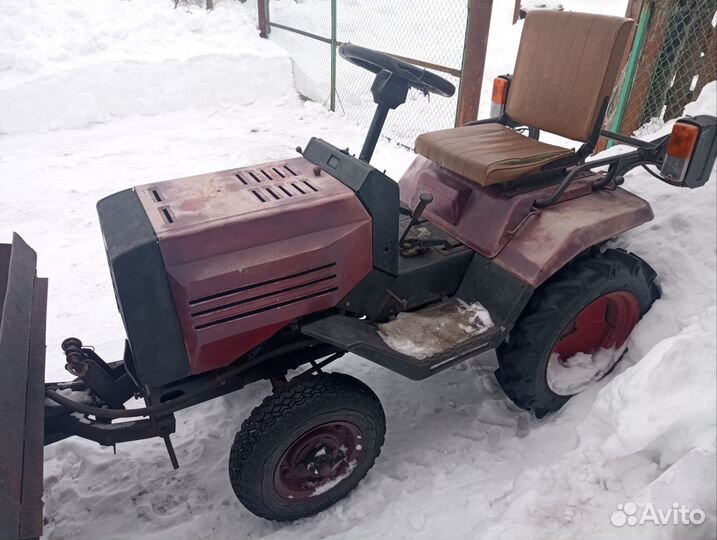 Мини-трактор КУРГАНМАШЗАВОД КМЗ-012 с КУН, 1992