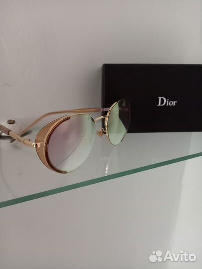 Солнцезащитные очки новые Dior