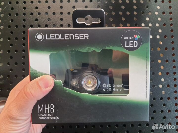 Фонарь налобный LED lenser MH8