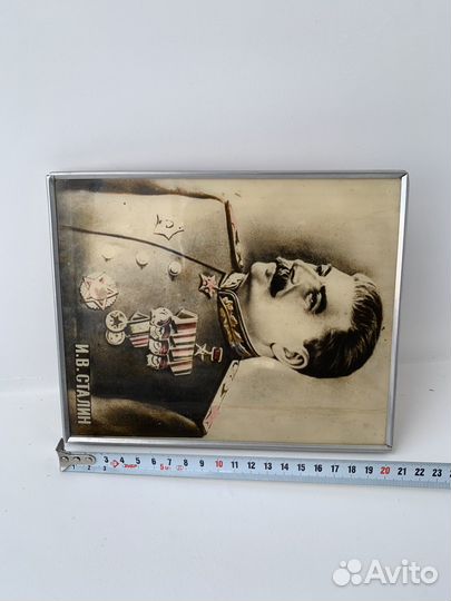 Фотография Сталина в замке