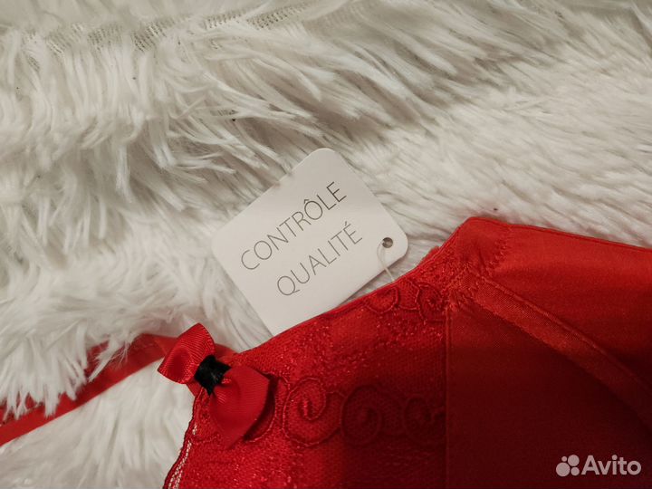 Бюстгальтер 75 d новый