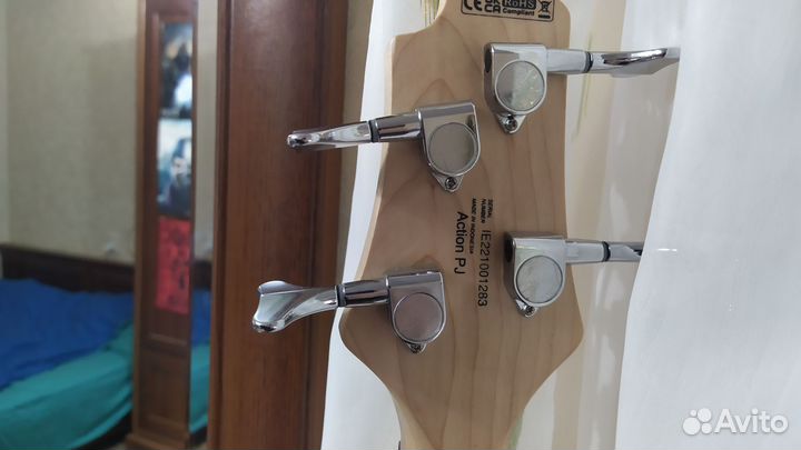 Басс гитара Cort