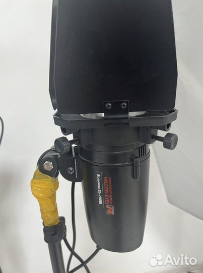 Фотовспышки falcon eyes SS-150BJ,200BJ