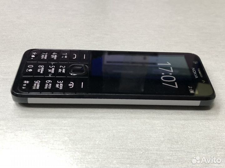 Мобильный телефон Nokia 230 DS