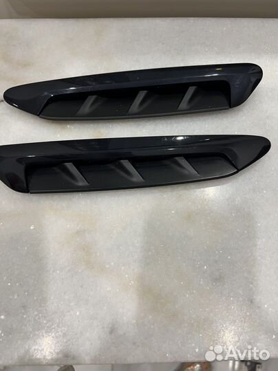 Накладки на передние крылья «жабры»