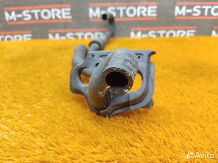 Патрубок отопителя Bmw 5-Series E60 M54B25 (256S5)