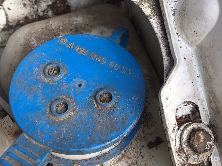 Бачок омывателя Mercedes Vito 639