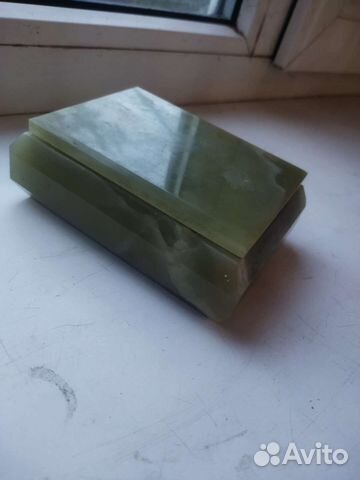 Нефритовая шкатулка