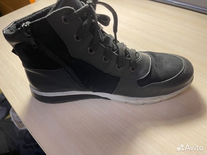 Мужские ботинки